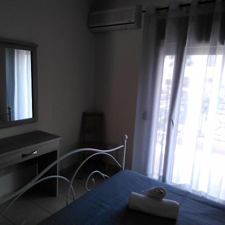 Chrusanthi'S Apartment Νέα Σκιώνη Εξωτερικό φωτογραφία