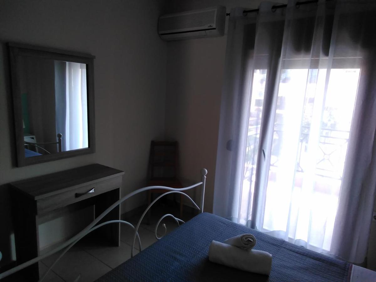 Chrusanthi'S Apartment Νέα Σκιώνη Εξωτερικό φωτογραφία
