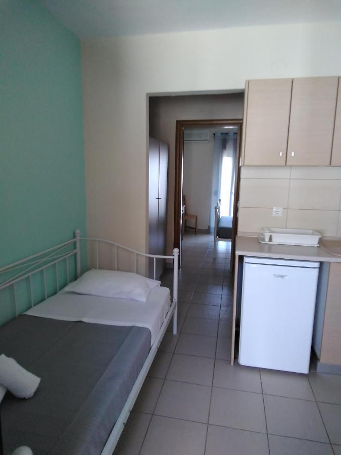 Chrusanthi'S Apartment Νέα Σκιώνη Εξωτερικό φωτογραφία